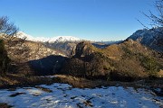 63 Rientro allo spiazzo d'ingresso alla cresta di vetta Vaccareggio